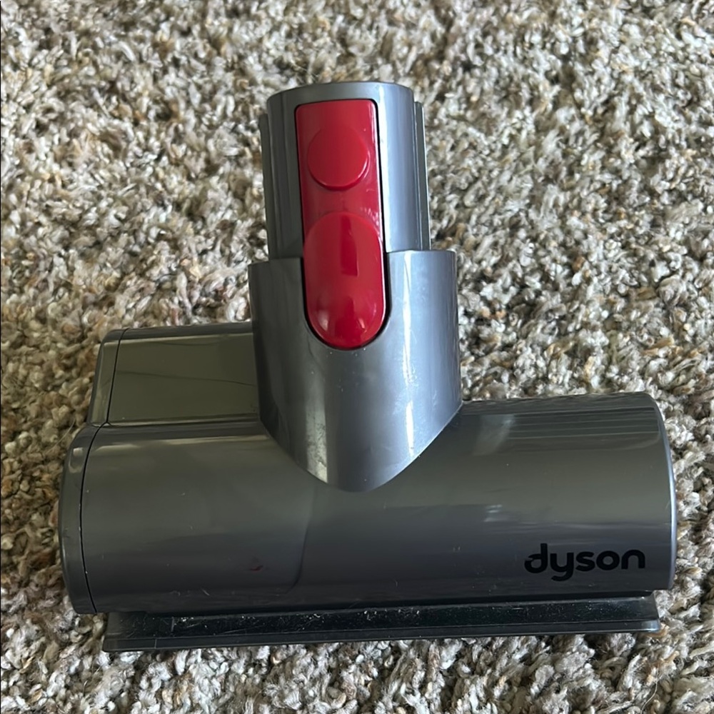 Dyson Vacuum V7 Mini Tool Attachment Pet Hair Stairs.